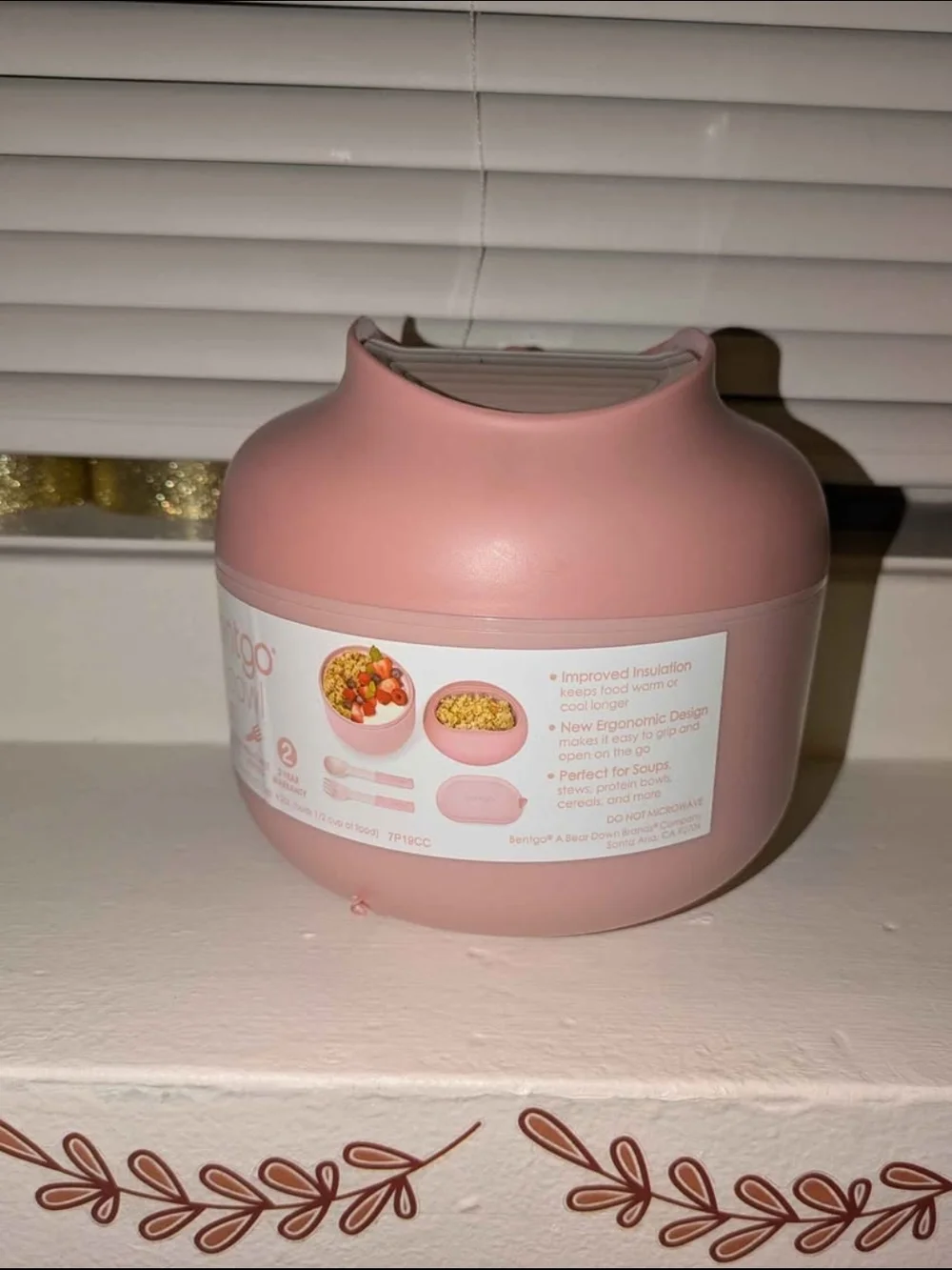 Pink Insulated Food Container - Picture 1 of 2